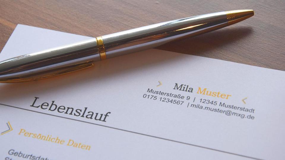 Zu einer Bewerbung gehört ein Lebenslauf